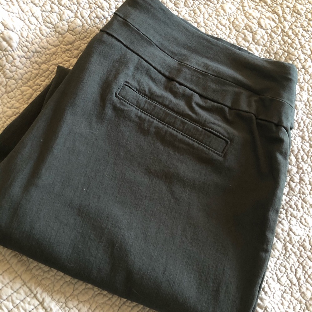 Zac & Rachel Dark Grey Dress Pants in Size 10